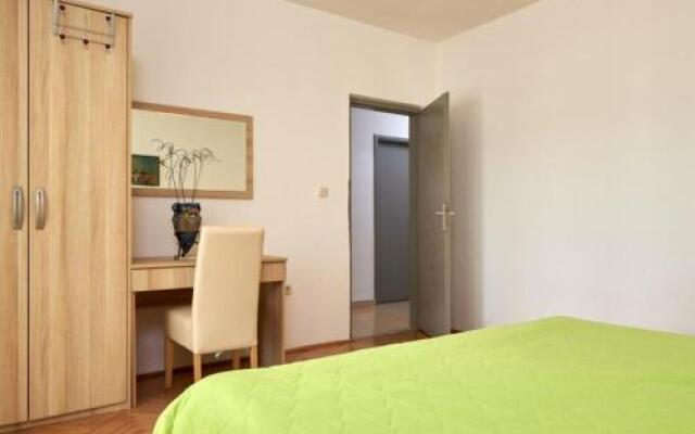Apartments Mare