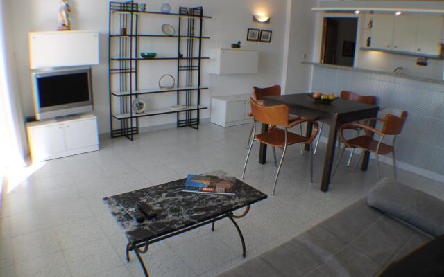 Pi Sunyer 4 2B in Roses