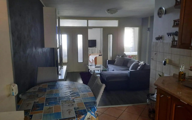 Zalo 4 Apartman Franković Trpanj