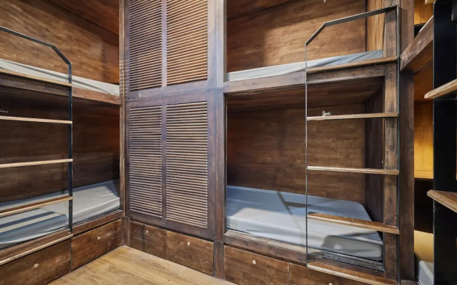 The Garden Capsule Hotel