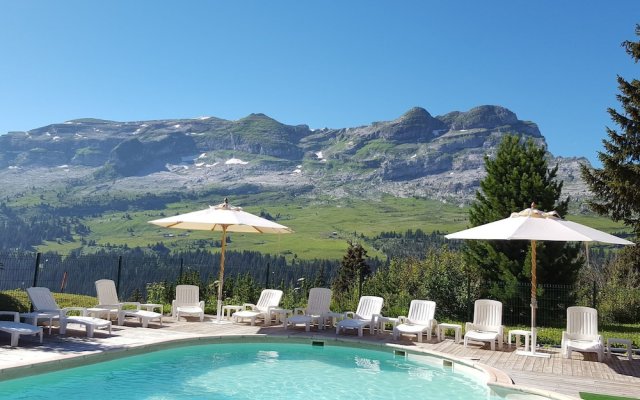 Homey Apartment in Flaine With Swimming Pool