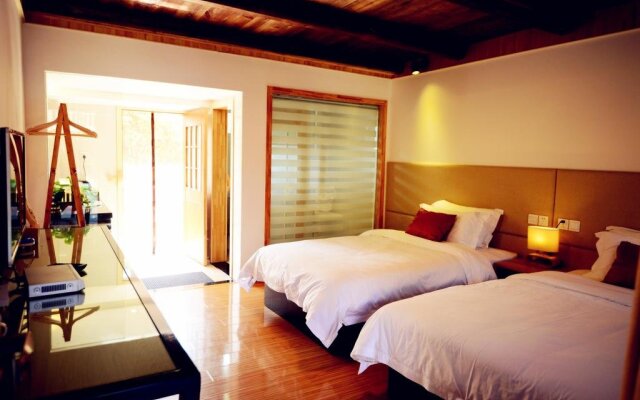 The Micro Hostel Mt Emei