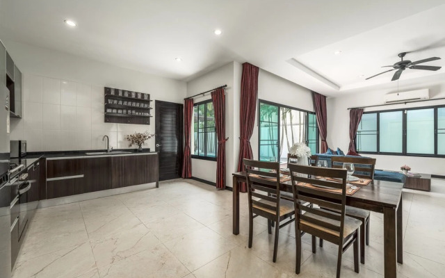 Balinese Style 2BR Pool Villa Faye Rawai