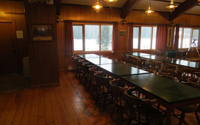 Black Cat Guest Ranch