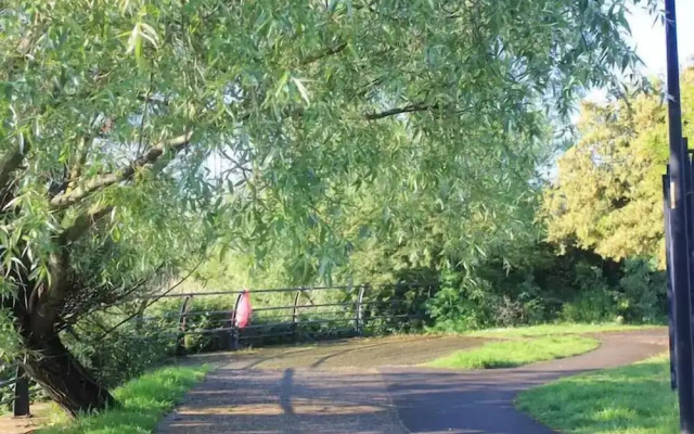 Riverside Retreat in Barking