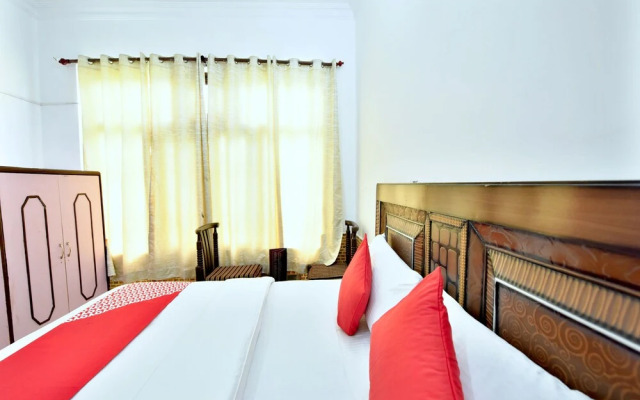 OYO 12443 Hotel Snowretreat
