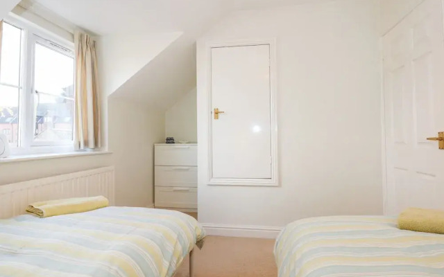 1 Crowlands Cottages