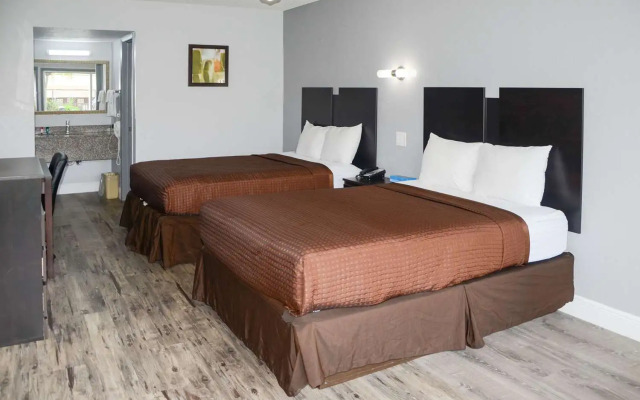 Rodeway Inn Sun City Center