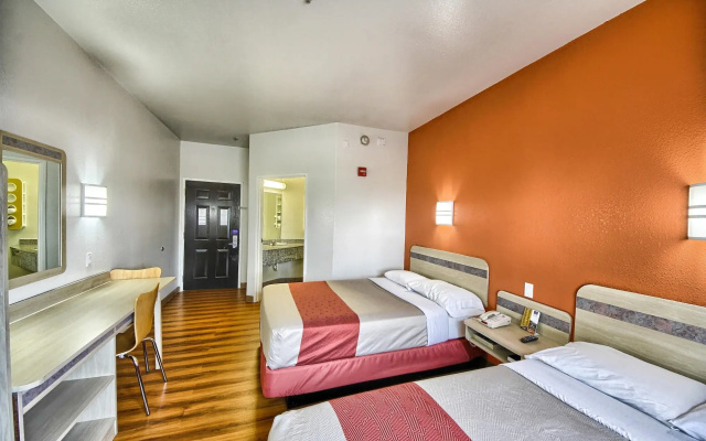 Motel 6 Mission, TX