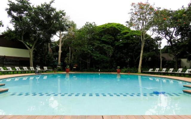 Selborne 4 Bedroom Delight ZPF19