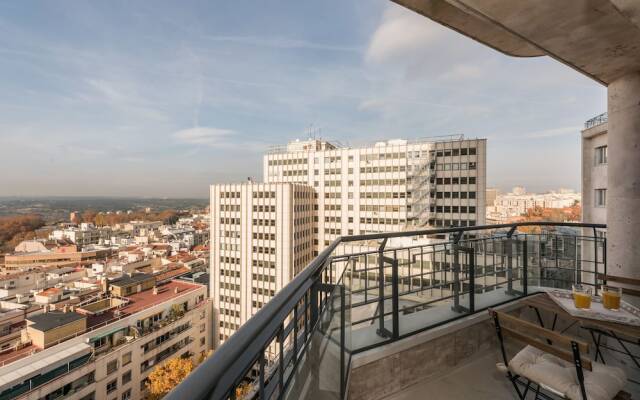 Torre de Madrid Plaza - MADFlats Collection
