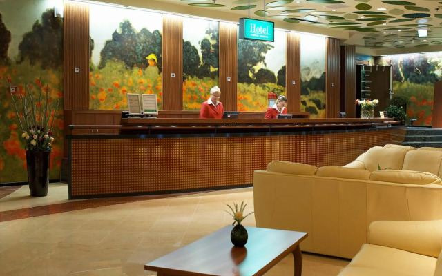 Park, Hotel & Entertainment
