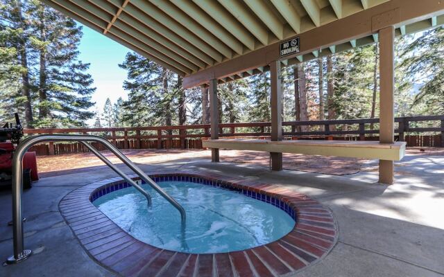 Hidden Valley #105 - 1 Br Condo