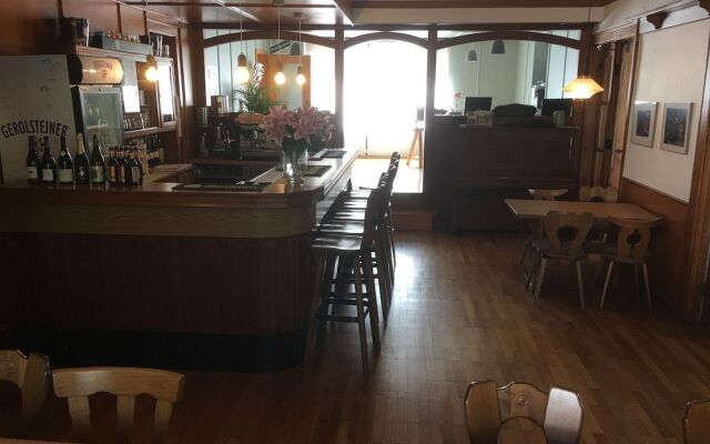 Hotel & Restaurant Zur Moselterrasse