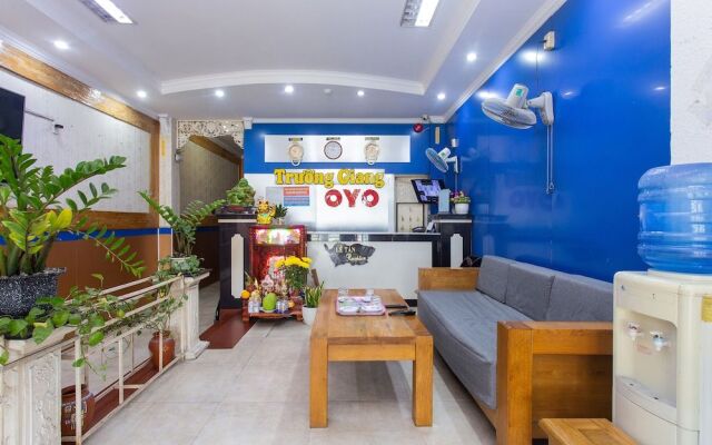 Oyo 553 Truong Giang Hotel