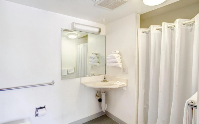 Motel 6 Goodlettsville, TN - Nashville