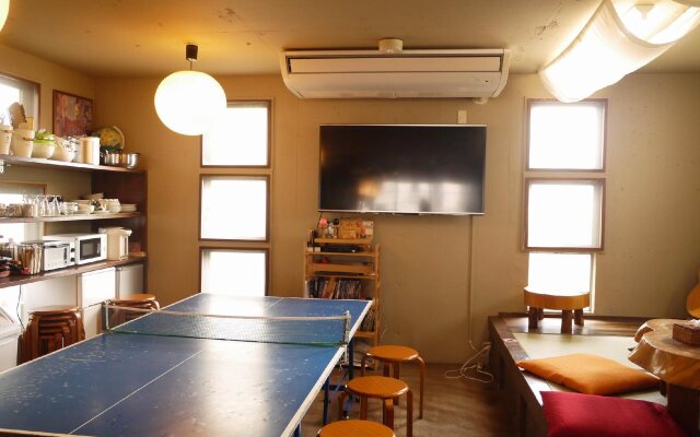 Hostel & Cafe Bar Backpackers Miyajima