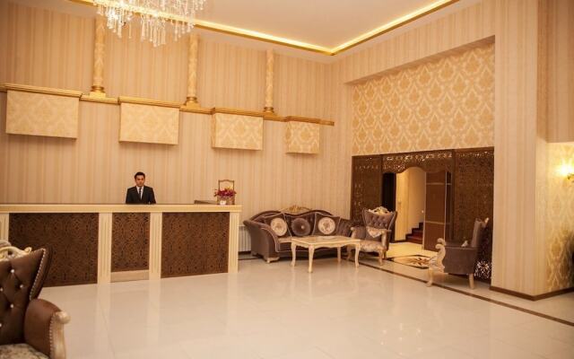 Golden Shine Hotel