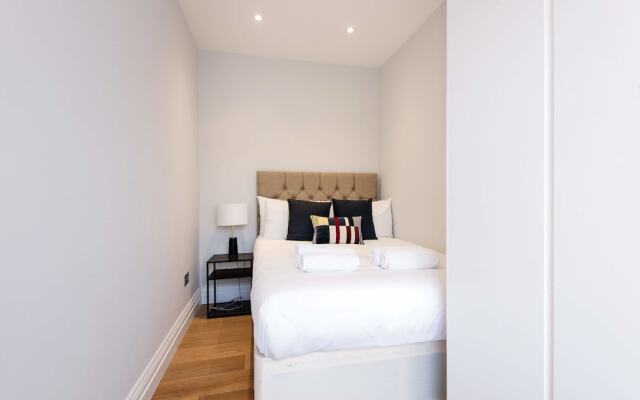 The Charleville Road Nest - 38CR5