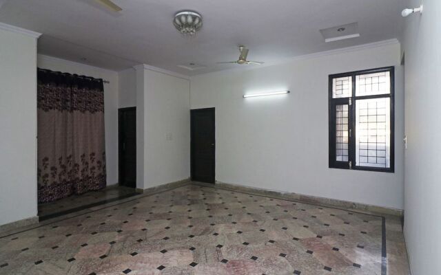 OYO 22506 Heaven Residency