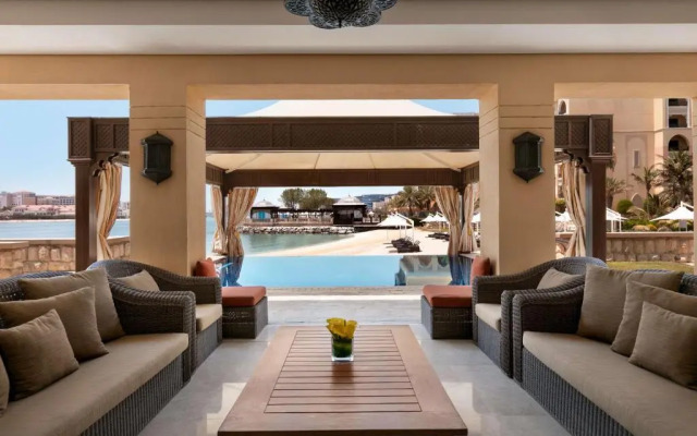 Shangri-La Hotel Apartments Qaryat Al Beri
