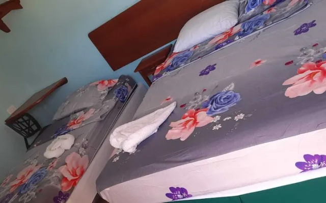 Hotel Bar y Restaurant Julid