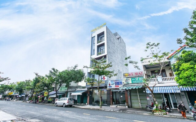 Hoang Anh Apartment by OYO Rooms