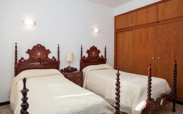 Miloca2 in Mallorca With 3 Bedrooms and 2 Bathrooms