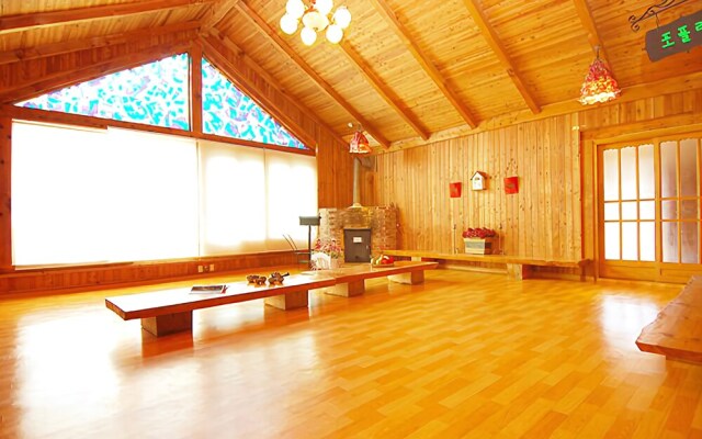 Gapyeong Rothem Namu Pension