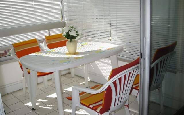 Apartment With one Bedroom in Canet-en-roussillon, With Wonderful Moun