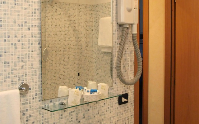Euro Hotel