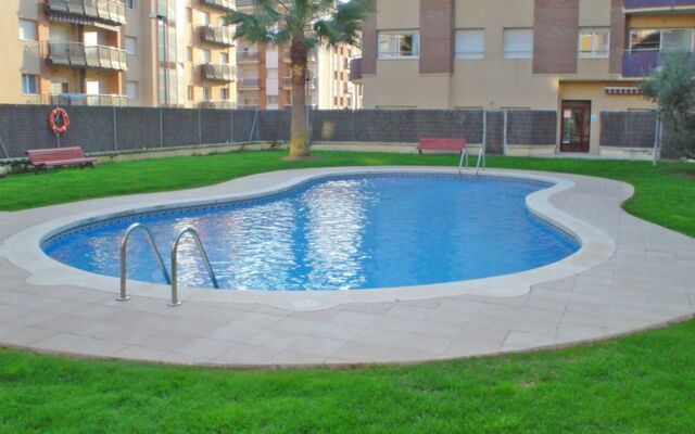 Apartment in Lloret de Mar with Terrace, Internet, Parking, Washing machine (600658)