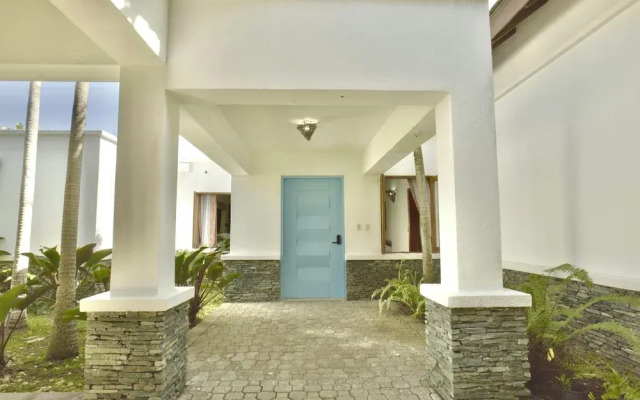 Villa MB
