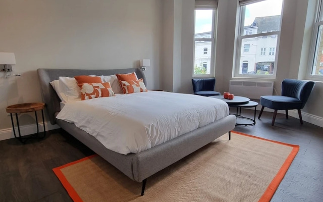 The Ivy Apartments