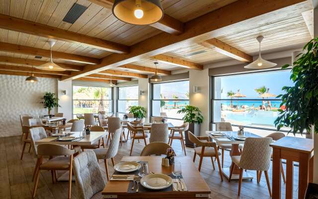 Solimar White Pearl Adults Only - All Inclusive