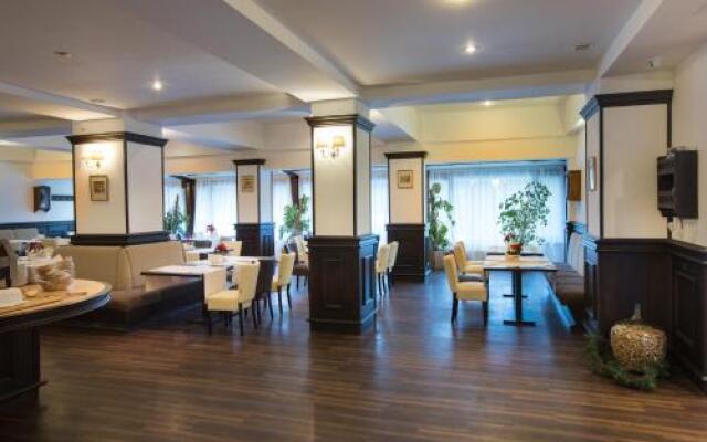Hotel Pestera