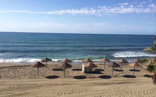 1st line on the beach! Center! /Rooftop pool