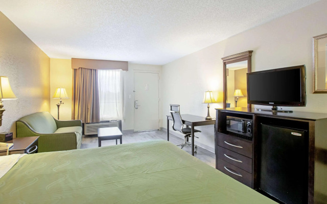 Quality Inn & Suites Live Oak I-10 Exit 283