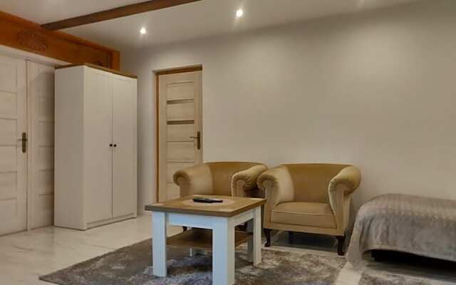 Noclegi-Spływy Bugiem