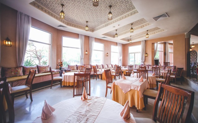 Hotel Menzeh Dalia