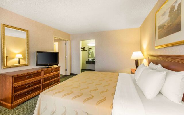 Quality Inn & Suites McDonough South I-75
