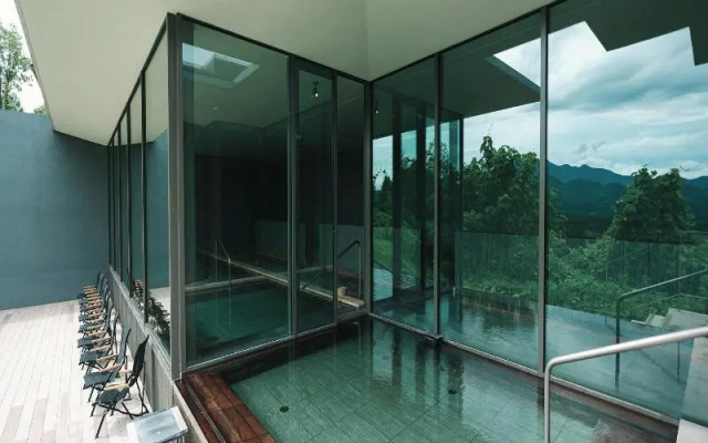 Snow Peak Field Suite Spa Headquarters – Balcony – Sanjo