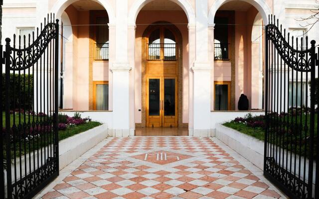 Hotel Greif Maria Theresia