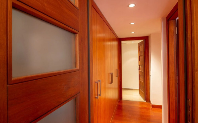 Art apartment in Mamila