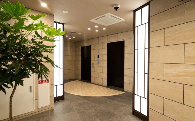 Namba Minami Crystal Hotel