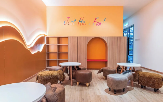 Trion Residence by Emily in Town