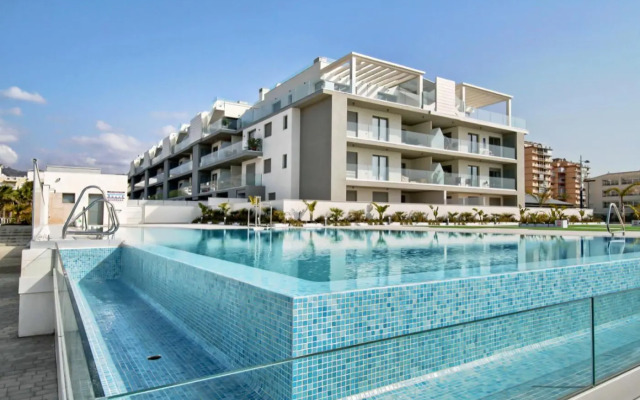 Panorama Beach - Sky View