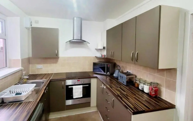 Long Stay 3BR House With Parking