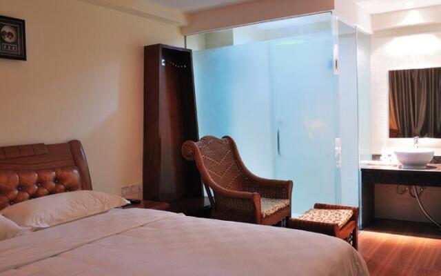Donghai Runlong Holiday Hotel