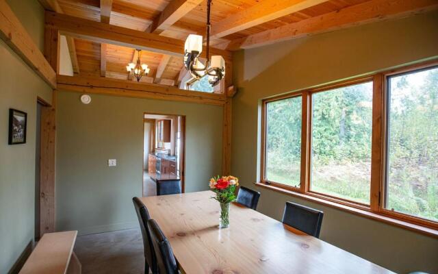 Whyte Mountain Chalet by Revelstoke Vacations